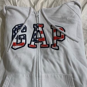 Gap Zipped Hoodie. Size L.